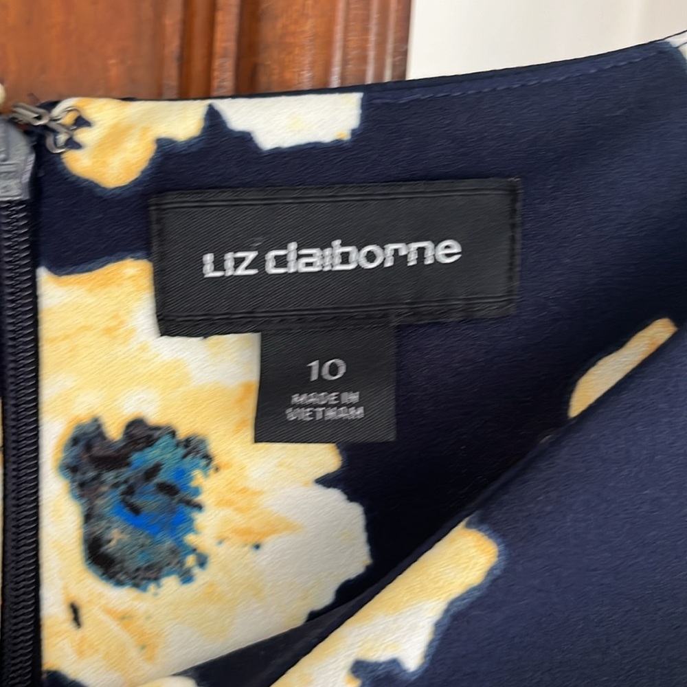NWT Gorgeous Liz Claiborne sheath dress - Picture 6 of 10